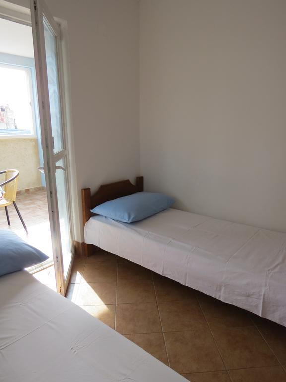 Apartments Volaric Sutomore Extérieur photo