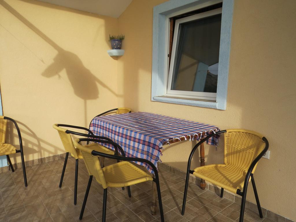 Apartments Volaric Sutomore Extérieur photo