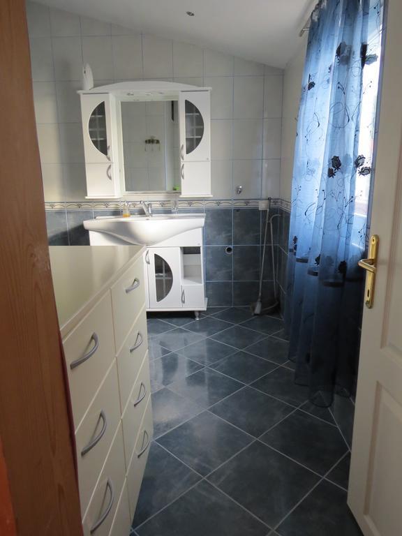 Apartments Volaric Sutomore Extérieur photo