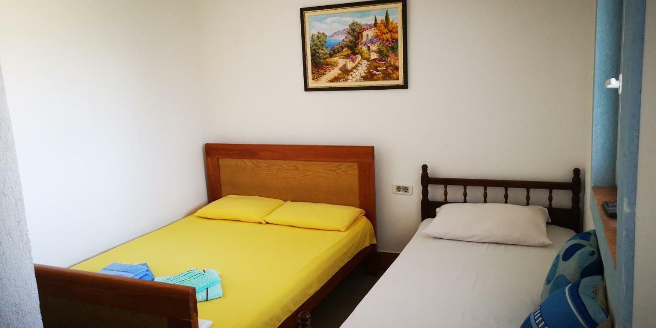 Apartments Volaric Sutomore Extérieur photo